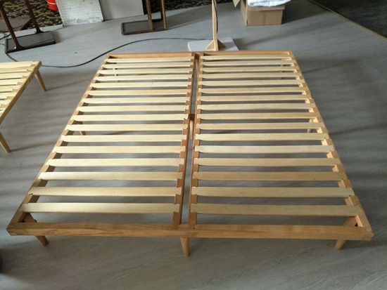 點(diǎn)擊查看詳細(xì)信息<br>標(biāo)題：Wooden bedstead 閱讀次數(shù)：996